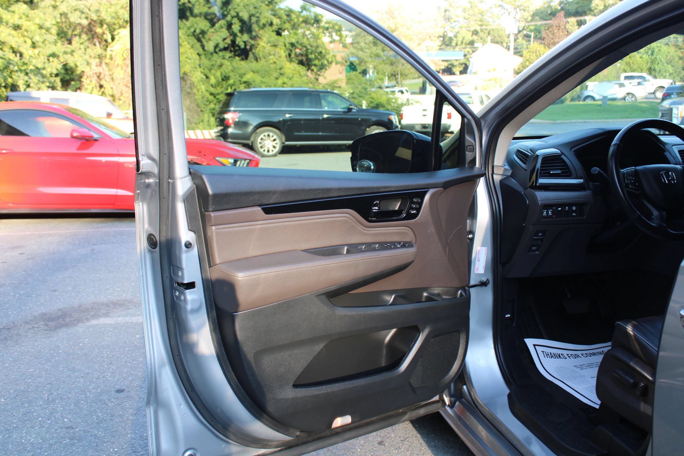 Used 2021 Honda Odyssey Elite image 30