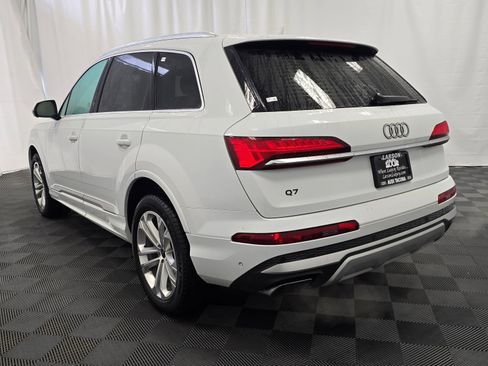 Used 2025 Audi Q7 3.0T Premium Plus AWD/4WD image 3