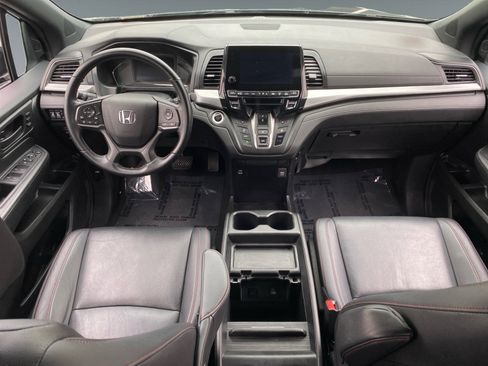 Used 2024 Honda Odyssey Sport image 10