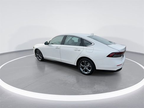 Certified 2024 Honda Accord EX image 8