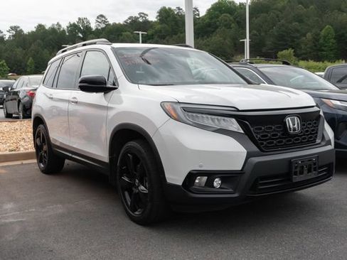 Certified 2021 Honda Passport Elite image 3