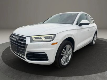 Used 2018 Audi Q5 2.0T Premium Plus w/ Premium Plus Package