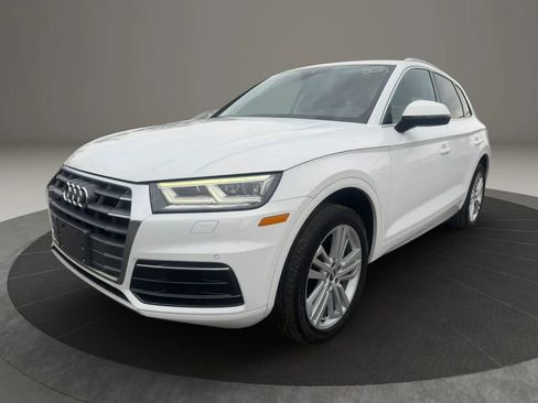 Used 2018 Audi Q5 2.0T Premium Plus w/ Premium Plus Package AWD/4WD image 1