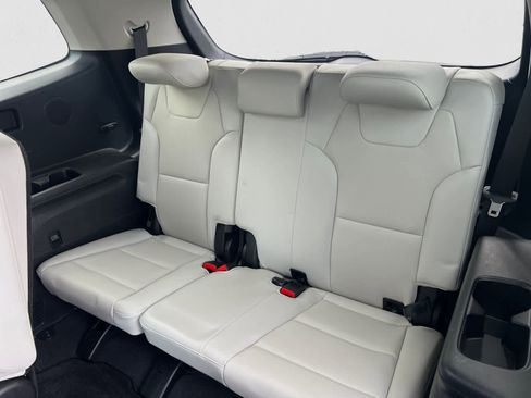 Certified 2024 Kia Telluride SX image 12