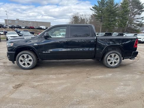 New 2026 RAM 1500 4x4 Crew Cab image 2