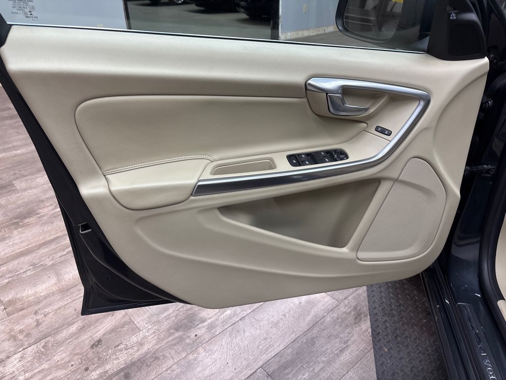 Used 2015 Volvo S60 T5 Premier Plus FWD image 15