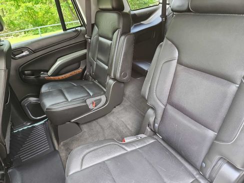 Used 2018 Chevrolet Tahoe Premier RWD image 33