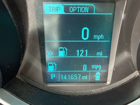 Used 2014 Chevrolet Cruze LT image 15