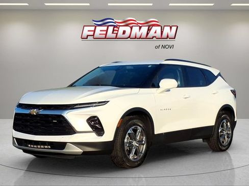Used 2024 Chevrolet Blazer LT w/ Convenience Package FWD image 1