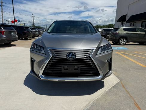 Used 2019 Lexus RX 350 AWD w/ Navigation Package image 4