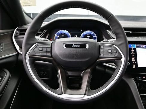 New 2026 Jeep Grand Cherokee L Limited AWD/4WD image 28