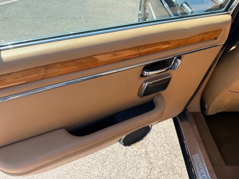 Used 1987 Jaguar XJ6 RWD image 27