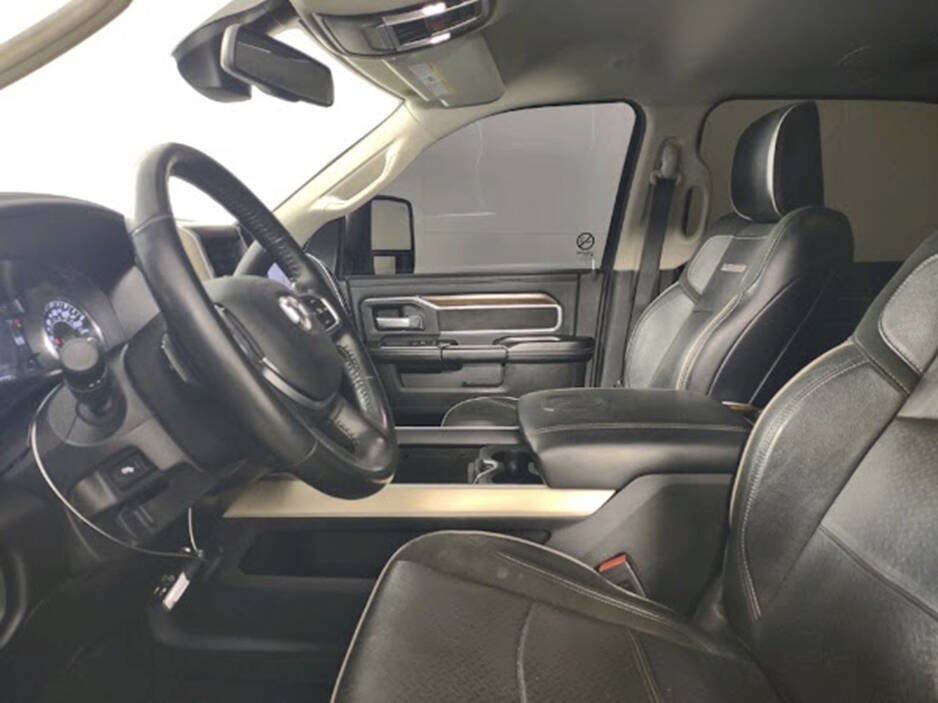 Used 2023 RAM 2500 Laramie AWD/4WD image 12