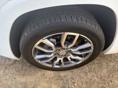 Certified 2024 GMC Terrain Denali image 2