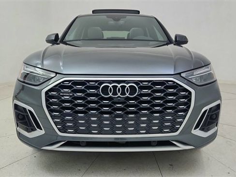 Used 2024 Audi Q5 2.0T Premium Plus w/ Premium Plus Package image 2