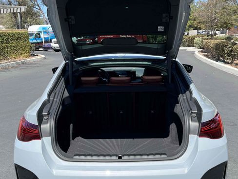 Used 2025 BMW i4 eDrive40 w/ M Sport Package RWD image 44