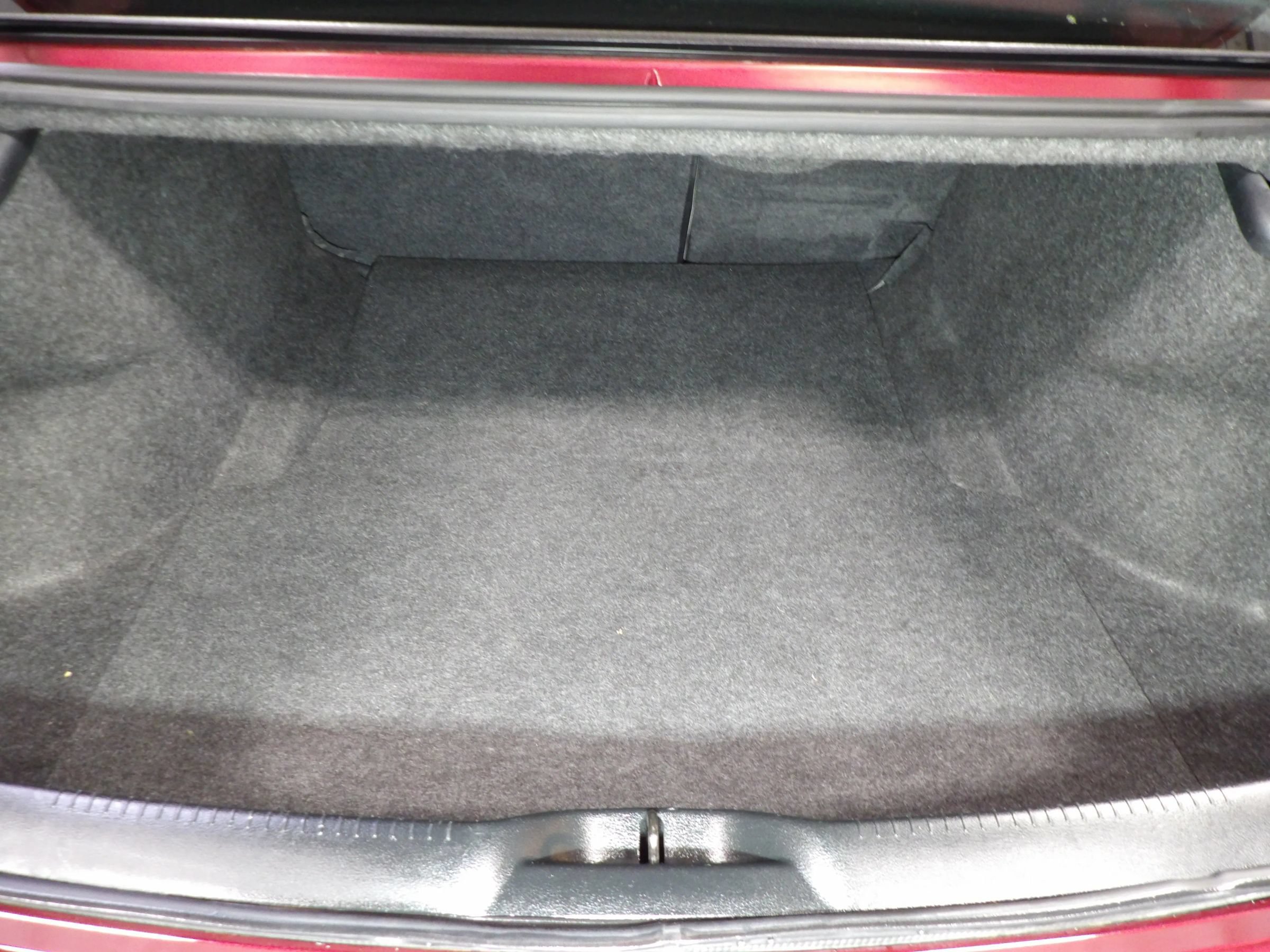 Used 2018 Chrysler 300 Touring L AWD/4WD image 8