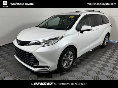 Used 2022 Toyota Sienna Limited