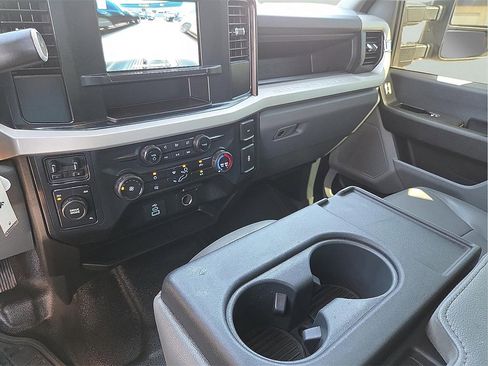 Used 2023 Ford F250 XL image 20