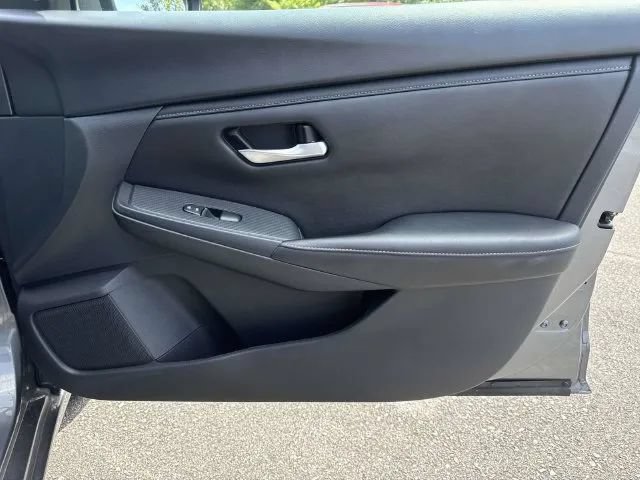 Certified 2025 Nissan Sentra SV FWD image 25