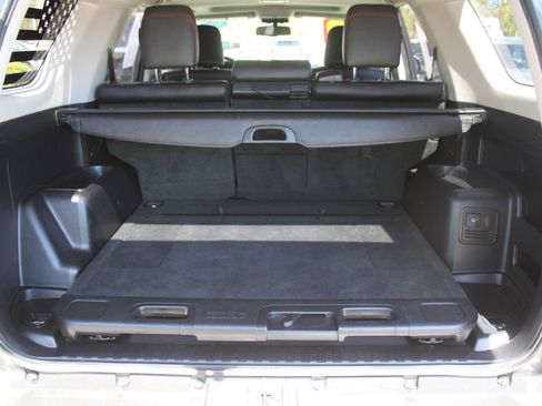 Used 2019 Toyota 4Runner TRD Off-Road Premium image 11