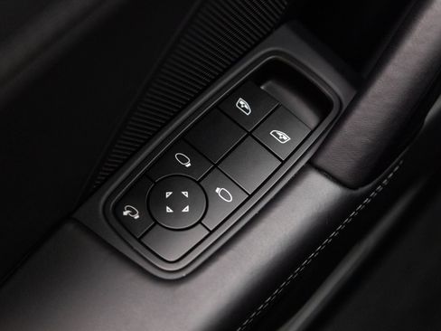 Certified 2024 Porsche 911 Carrera GTS RWD image 19