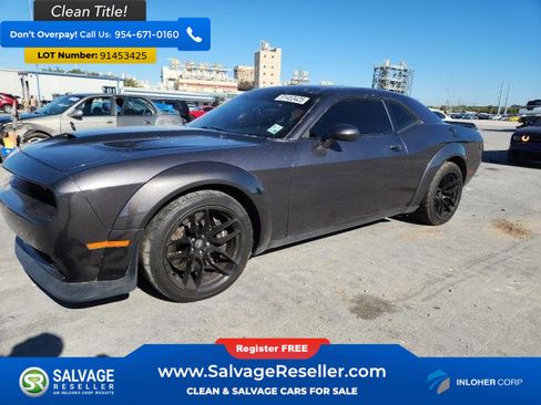 Used 2021 Dodge Challenger R/T Scat Pack image 1