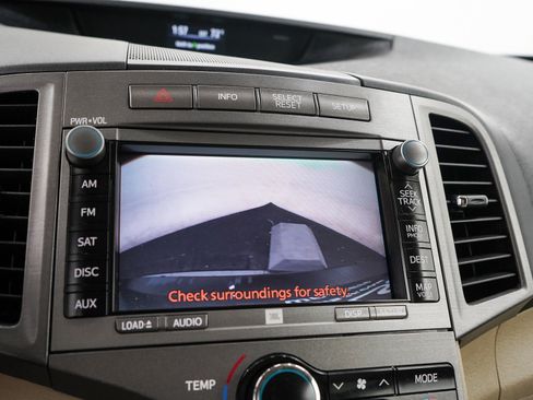 Used 2009 Toyota Venza AWD image 30