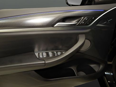 Used 2023 BMW X4 xDrive30i w/ Premium Enhanced Package image 13