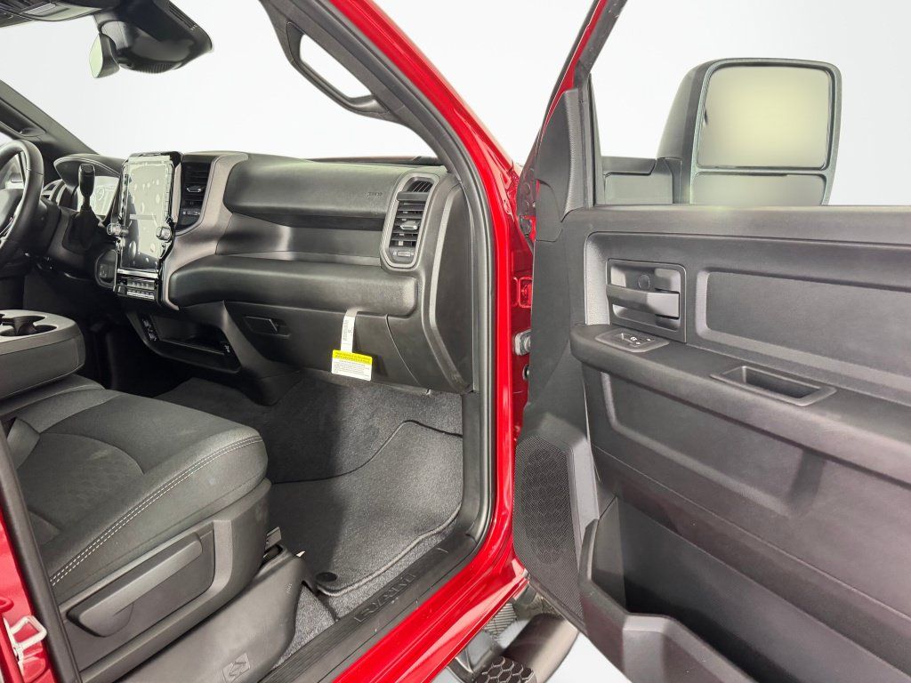 New 2026 RAM 2500 Tradesman AWD/4WD image 38
