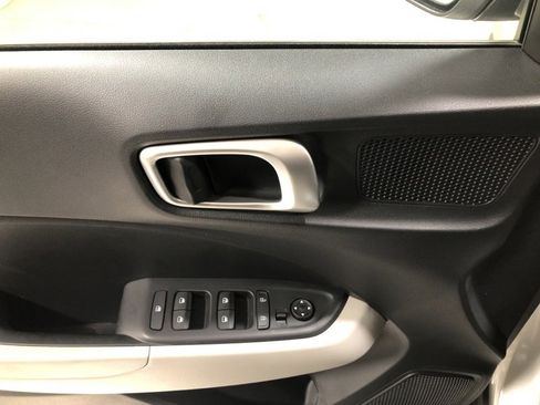 New 2026 Hyundai Venue SEL image 21