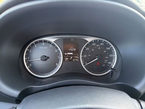 Certified 2025 Nissan Kicks Play S image 20