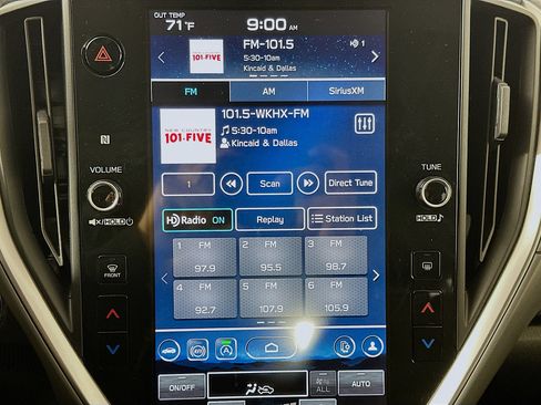 Used 2024 Subaru Crosstrek 2.0i Premium image 19