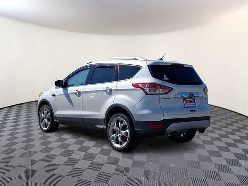 Used 2016 Ford Escape Titanium w/ Equipment Group 301A AWD/4WD image 7