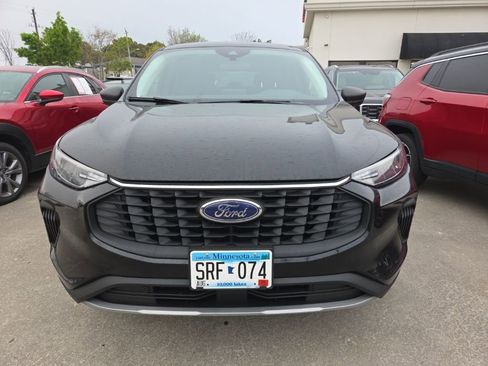 Used 2025 Ford Escape Active image 8