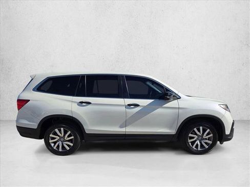 Used 2019 Honda Pilot EX image 4