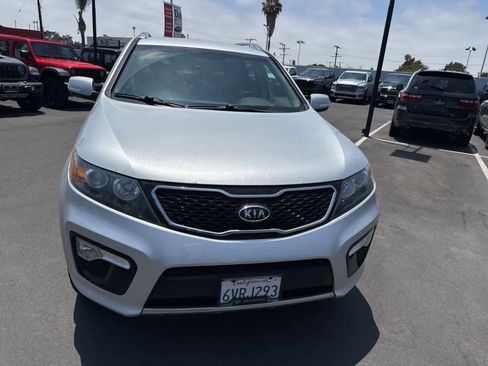 Used 2012 Kia Sorento SX FWD image 4