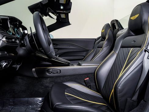 New 2026 Aston Martin V8 Vantage Roadster image 24