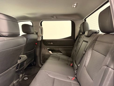 Used 2024 Toyota Tundra Limited AWD/4WD image 22