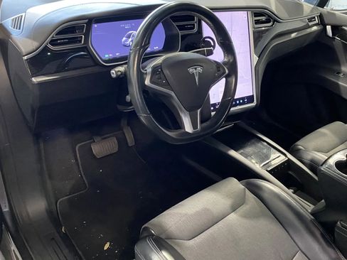 Used 2016 Tesla Model X 90D image 10