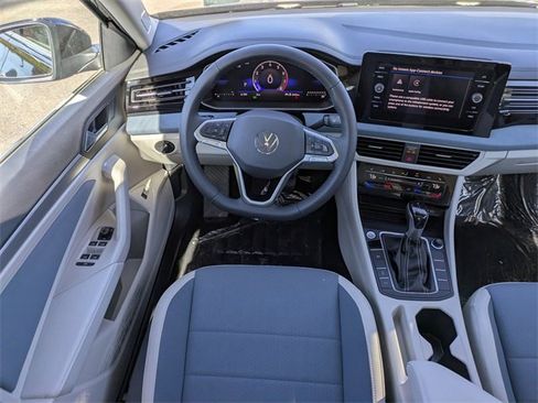 New 2026 Volkswagen Jetta SE image 15