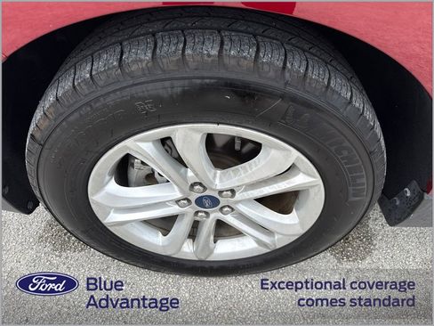 Used 2019 Ford Edge SEL w/ Equipment Group 201A FWD image 12