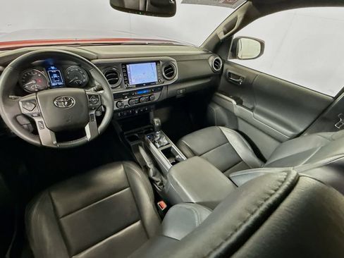 Certified 2022 Toyota Tacoma TRD Off-Road w/ TRD Premium Off Road Package AWD/4WD image 22