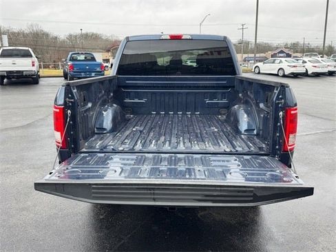 Used 2016 Ford F150 XLT image 14