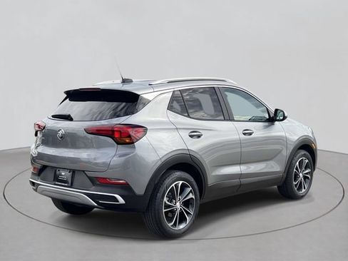 Used 2023 Buick Encore GX Select w/ Safety Package II AWD/4WD image 4