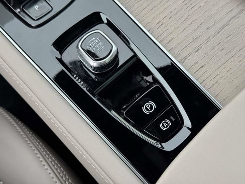 Certified 2026 Volvo XC90 B6 Ultra w/ Protection Package AWD/4WD image 33