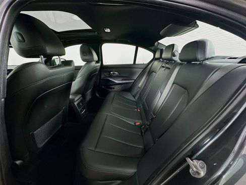 Used 2022 BMW 330i xDrive Sedan w/ Driving Assistance Package image 25