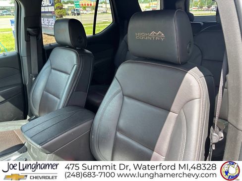 Used 2023 Chevrolet Traverse High Country w/ LPO, Floor Liner Package AWD/4WD image 13