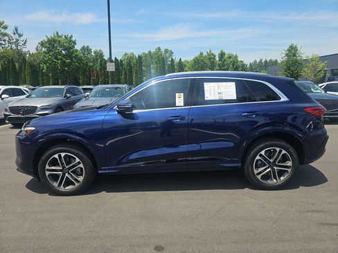 Used 2025 Audi Q5 Premium Plus w/ Premium Plus AWD/4WD image 7