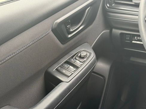 Certified 2025 Subaru Forester Premium image 8